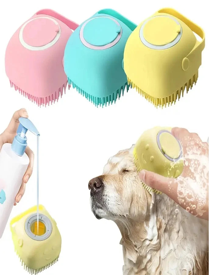 1 PC Pet Bath Brush - Built-In Soap Reservoir, Perfect for Easy Cat & Dog - NEW