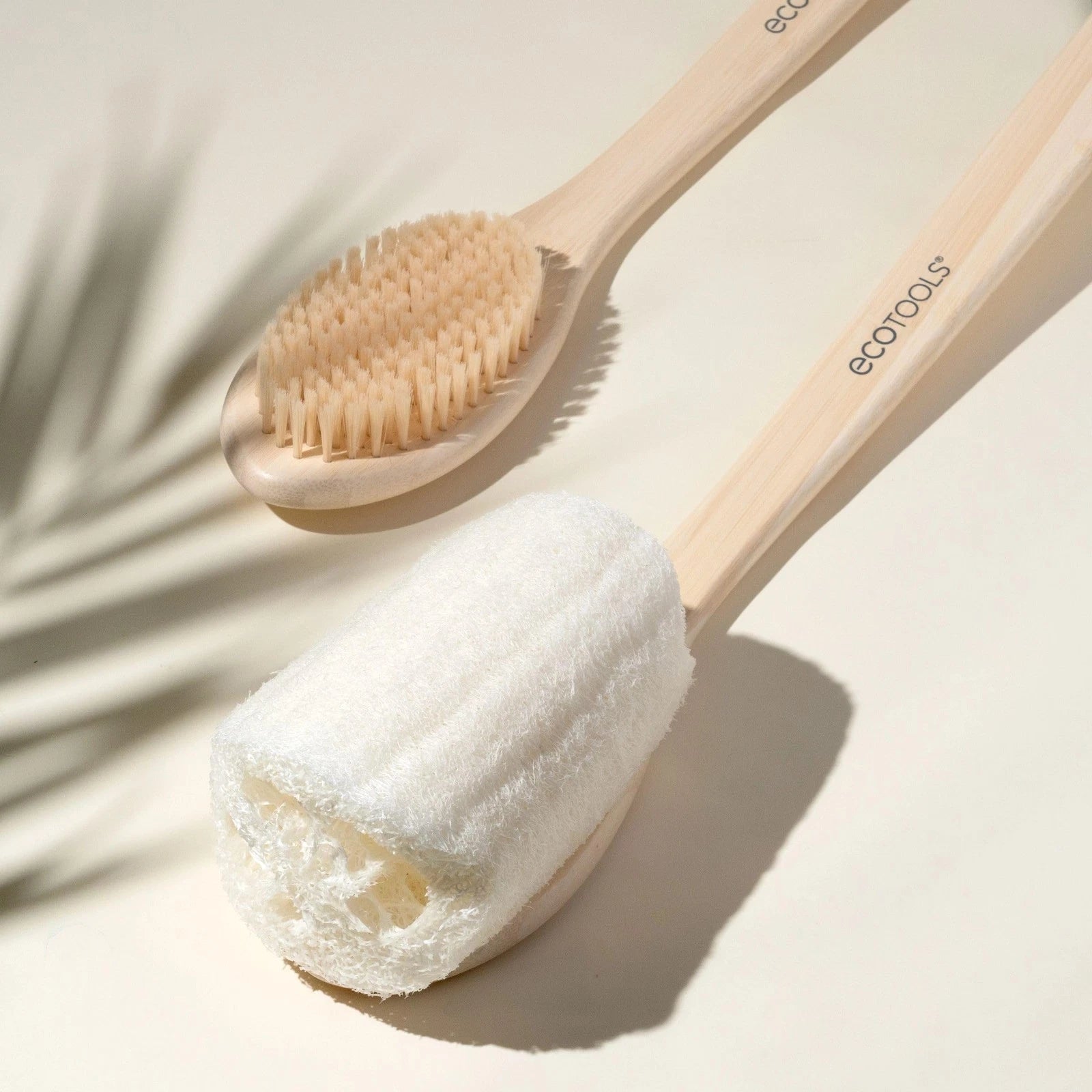 Bath Bristle Brush Bath Brush with Long Handle Cleanse Back Hard-to-Reach Areas