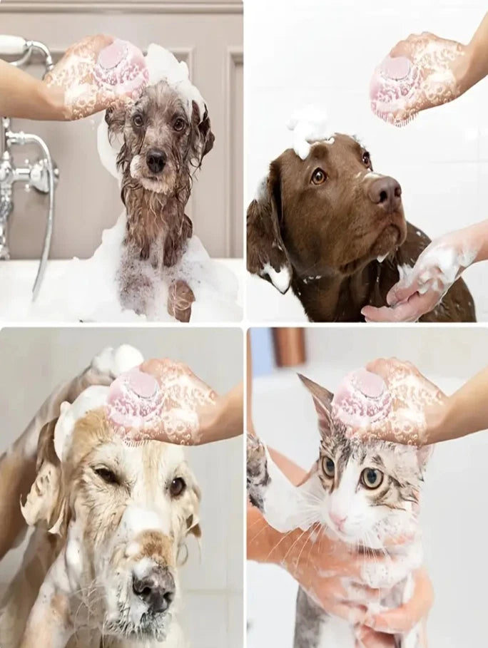 1 PC Pet Bath Brush - Built-In Soap Reservoir, Perfect for Easy Cat & Dog - NEW